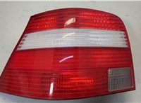 1J6945095Q Фонарь (задний) Volkswagen Golf 4 1997-2005 20555804 #1