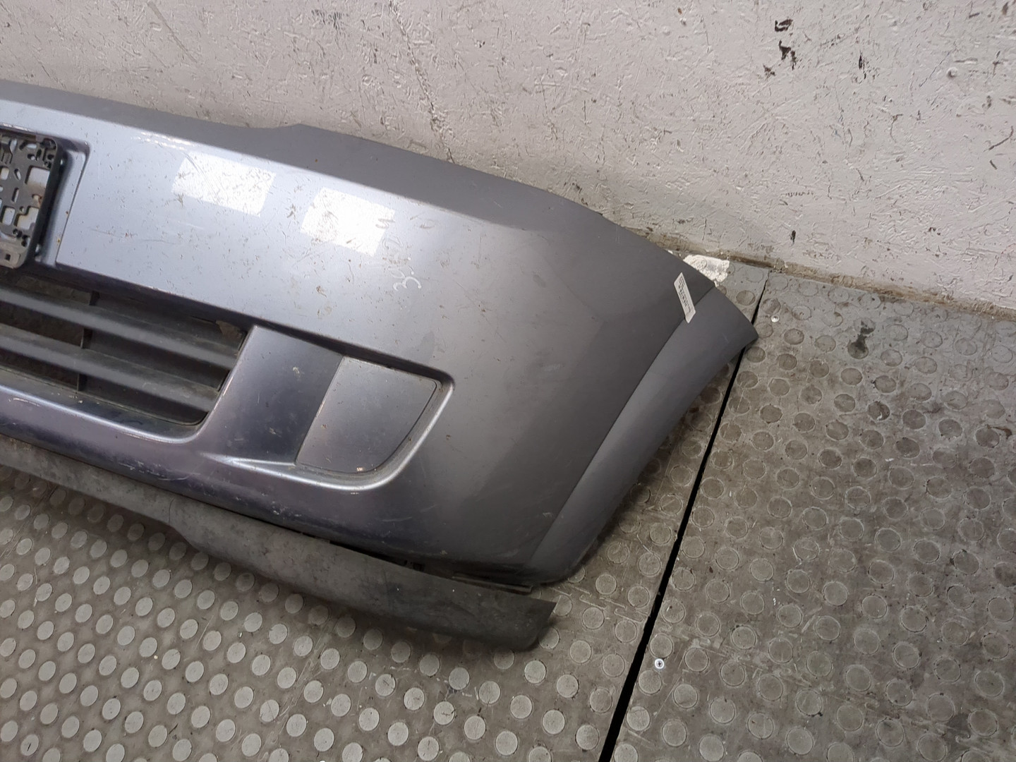 Бампер передний