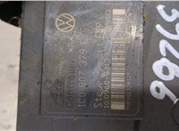  Блок АБС, насос (ABS, ESP, ASR) Volkswagen Golf 4 1997-2005 20556884 #2