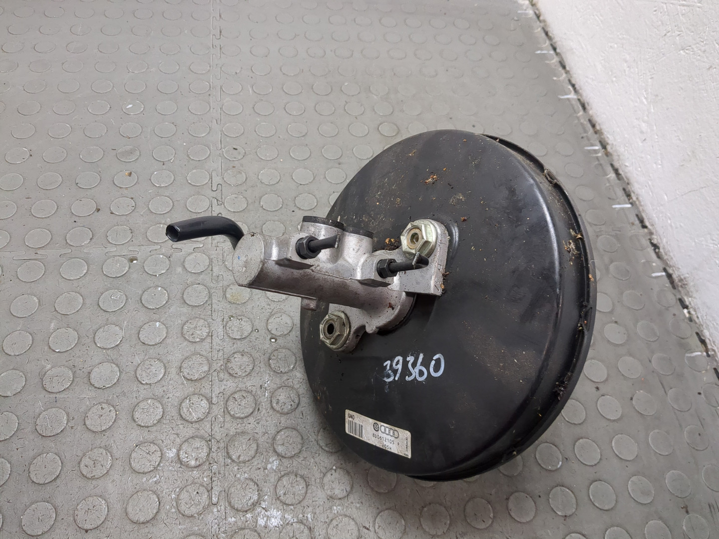 Цилиндр тормозной главный