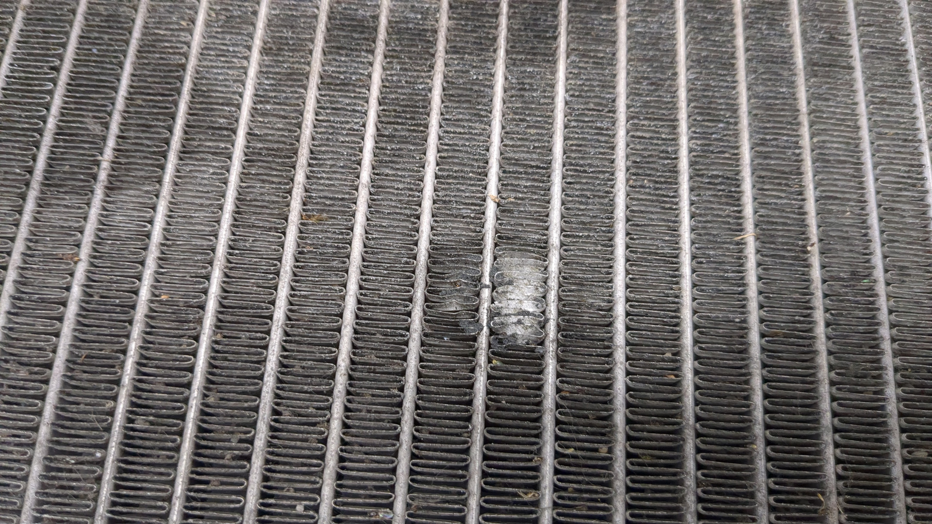 Радиатор охлаждения двигателя основной