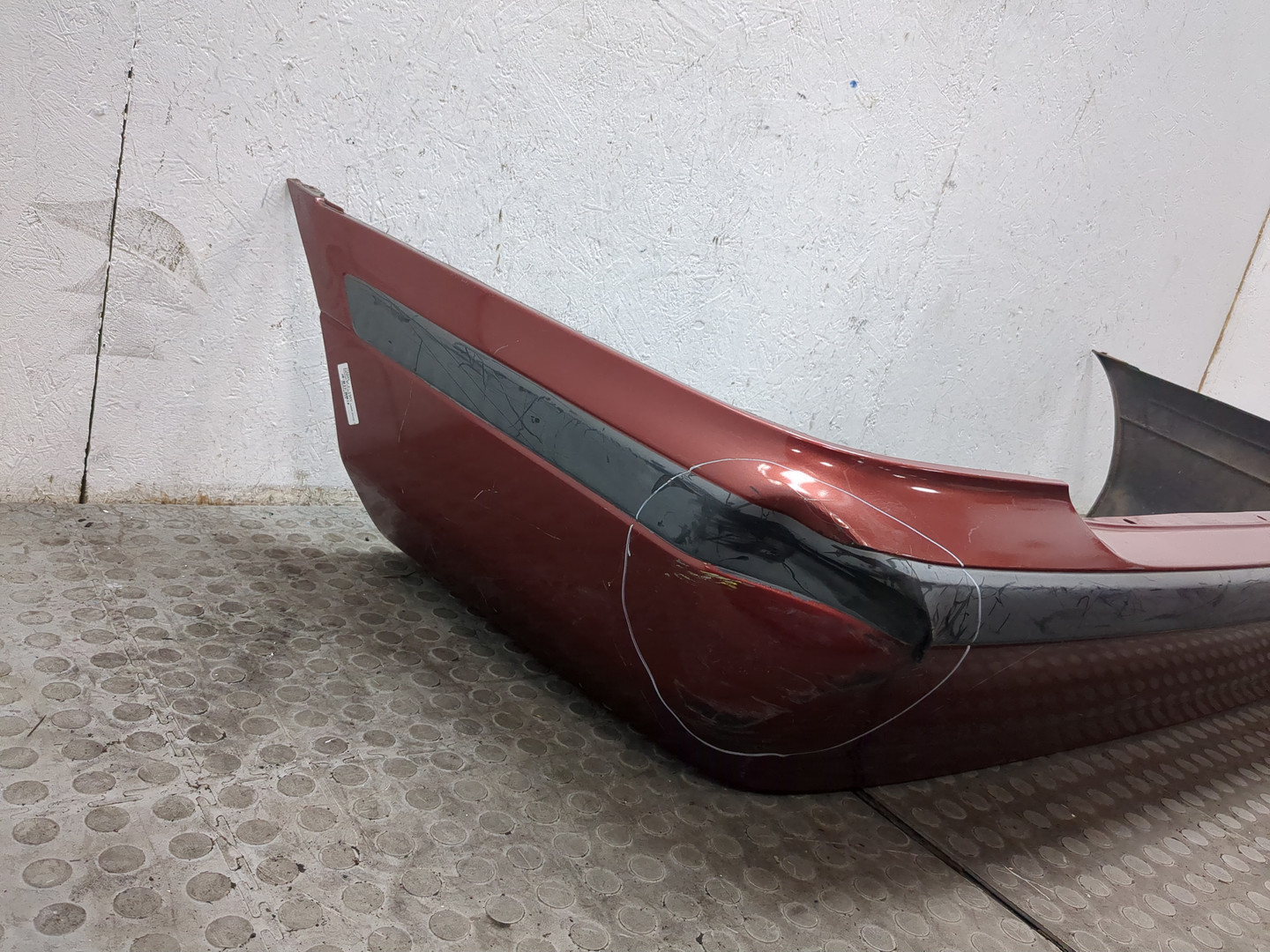 Бампер задний