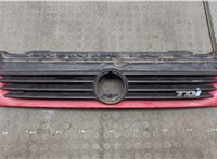 7D0853651 Решетка радиатора Volkswagen Transporter 4 1991-2003 20561929 #1