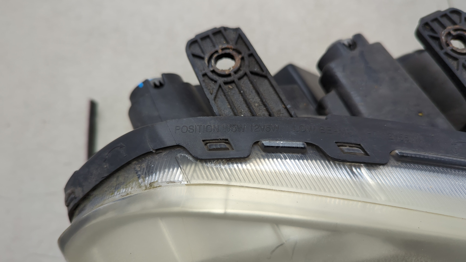 Фара правая