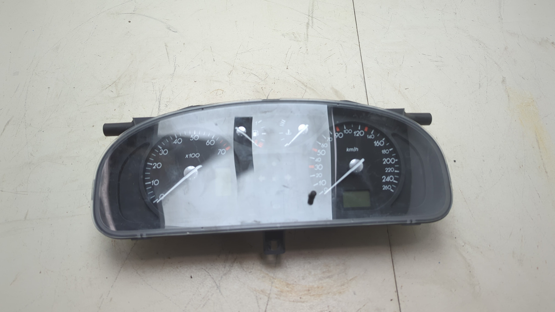 Панель приборов