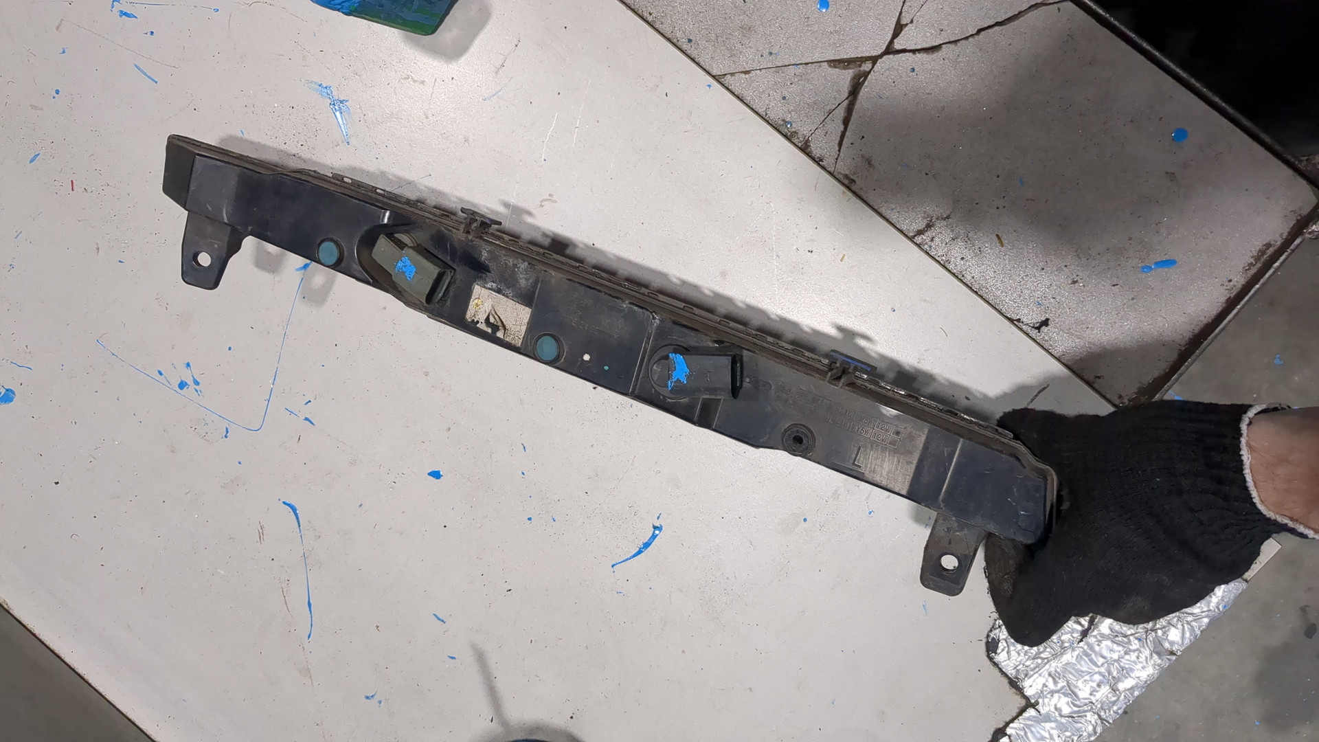 Повторитель на крыло правый