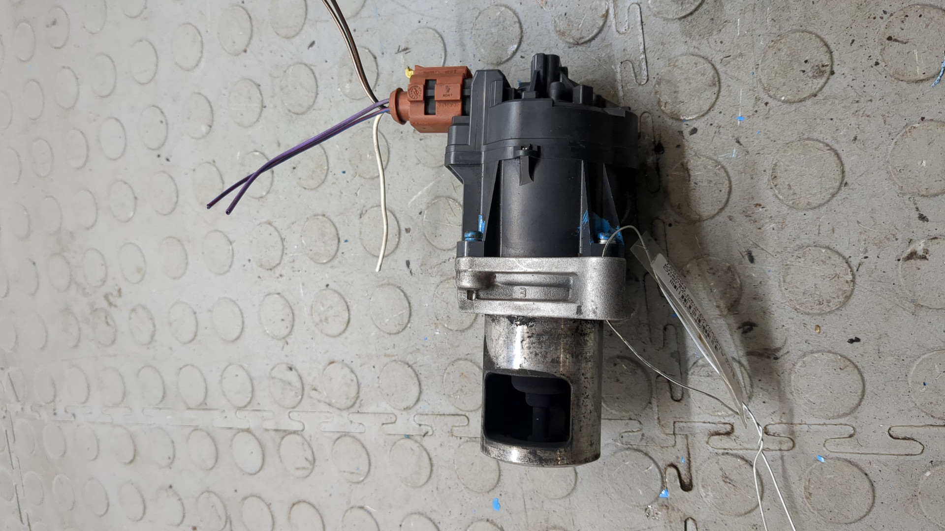 Клапан рециркуляции выхлопных газов (EGR)