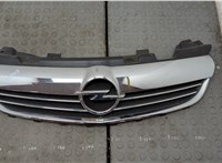  Решетка радиатора Opel Zafira B 2005-2014 20565133 #1