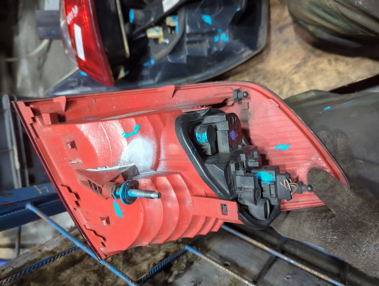 Фонарь задний правый