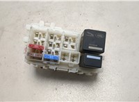  Блок предохранителей Land Rover Range Rover Evoque 2011-2018 20566182 #1