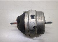  Подушка крепления двигателя Audi A4 (B6) 2000-2006 20566308 #1
