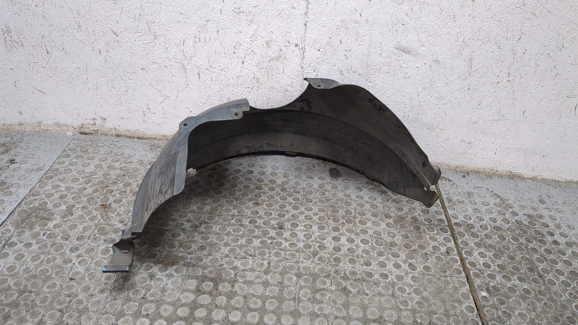 Локер передний правый