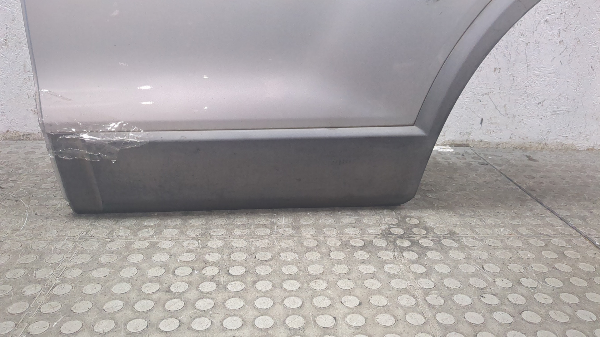 Дверь задняя левая