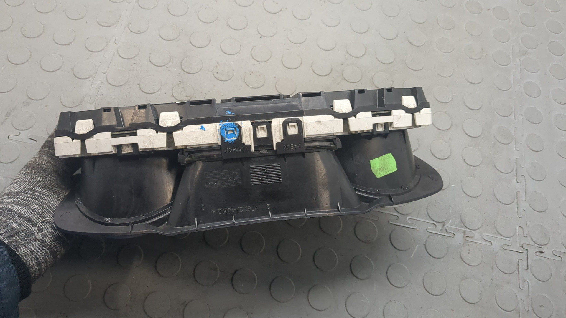 Панель приборов