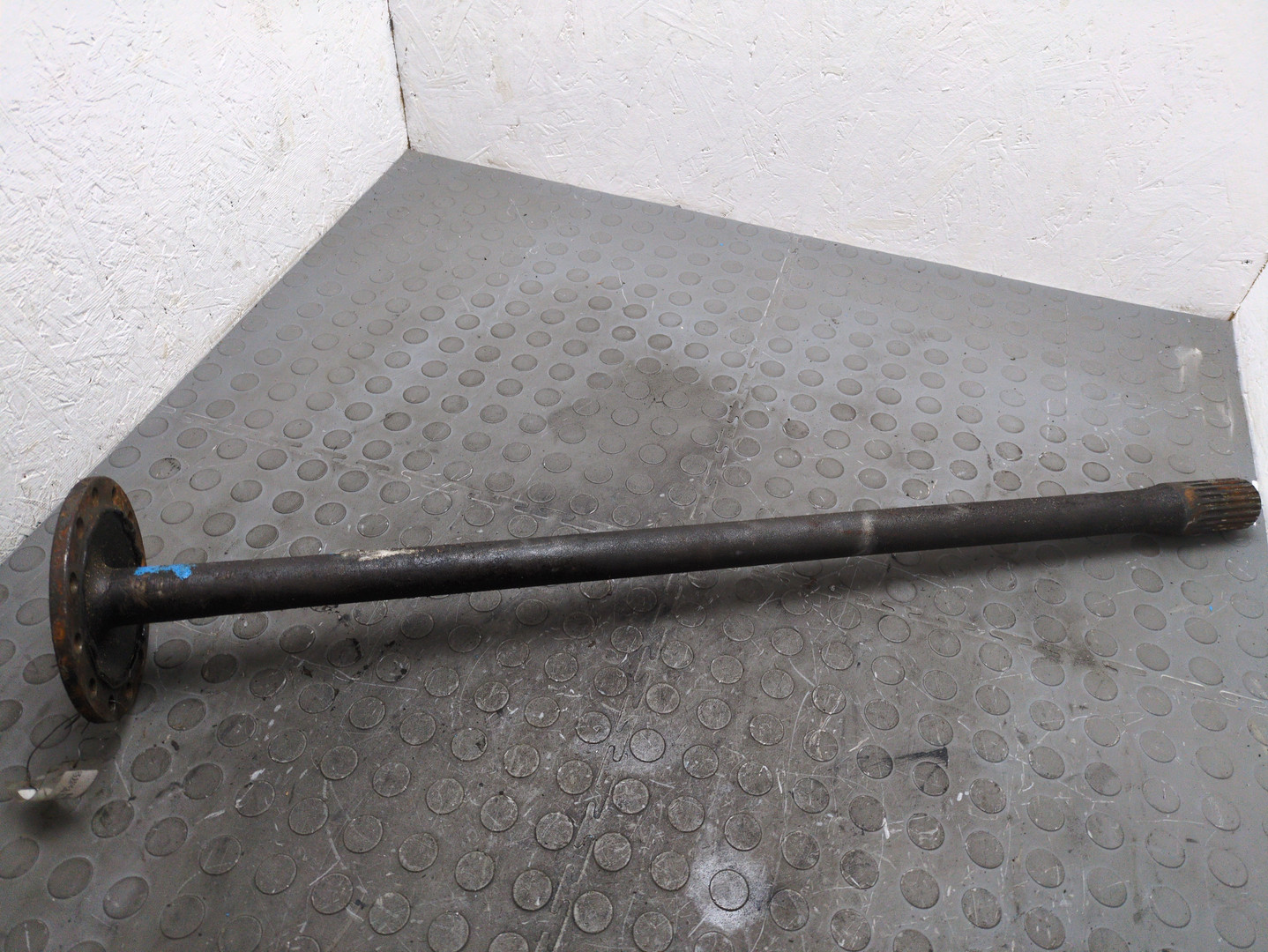 Полуось задняя правая