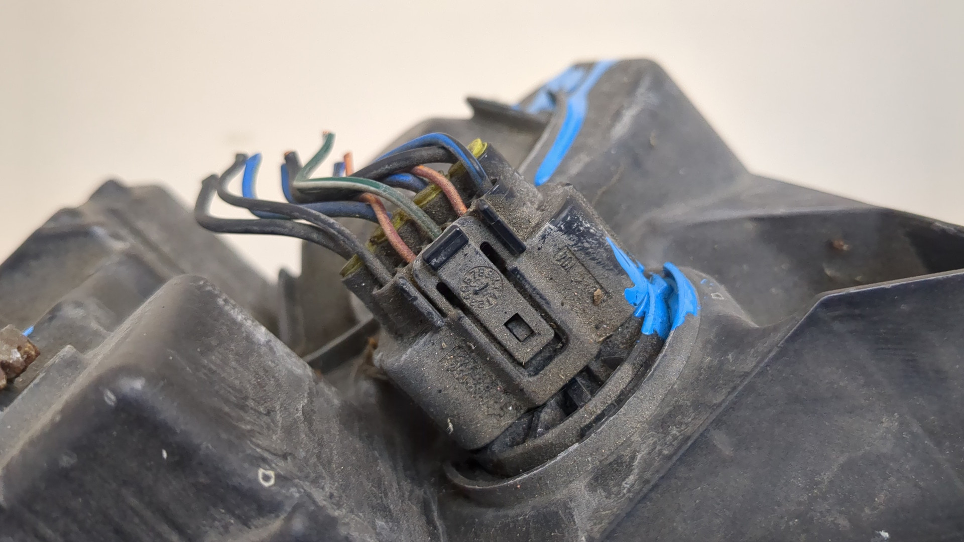 Фара правая