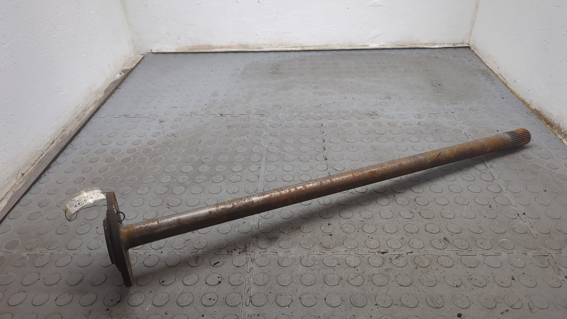 Полуось задняя правая