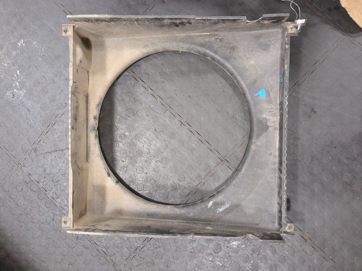 Диффузор вентилятора