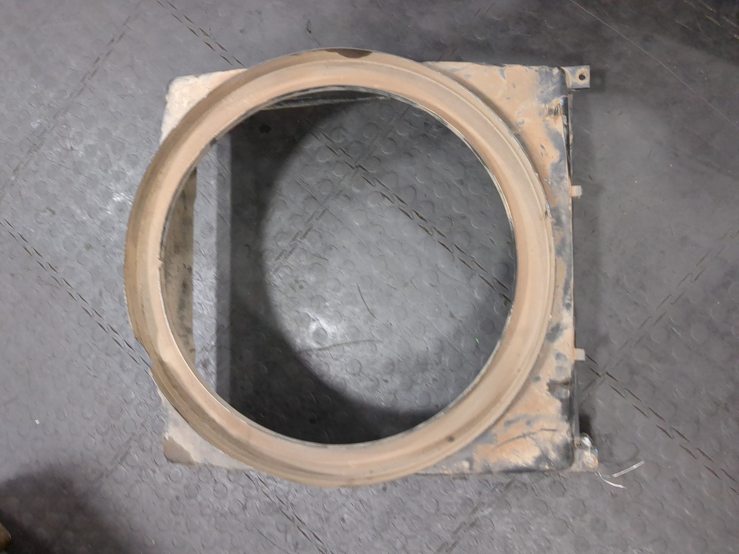 Диффузор вентилятора