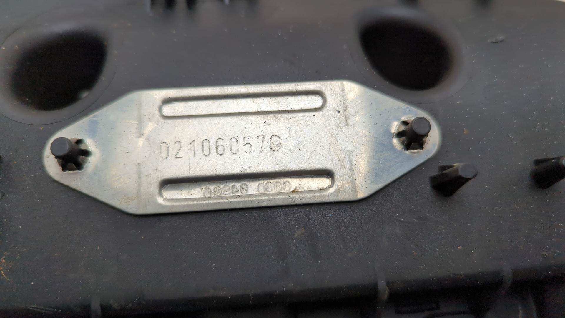 Крышка клапанная ГБЦ