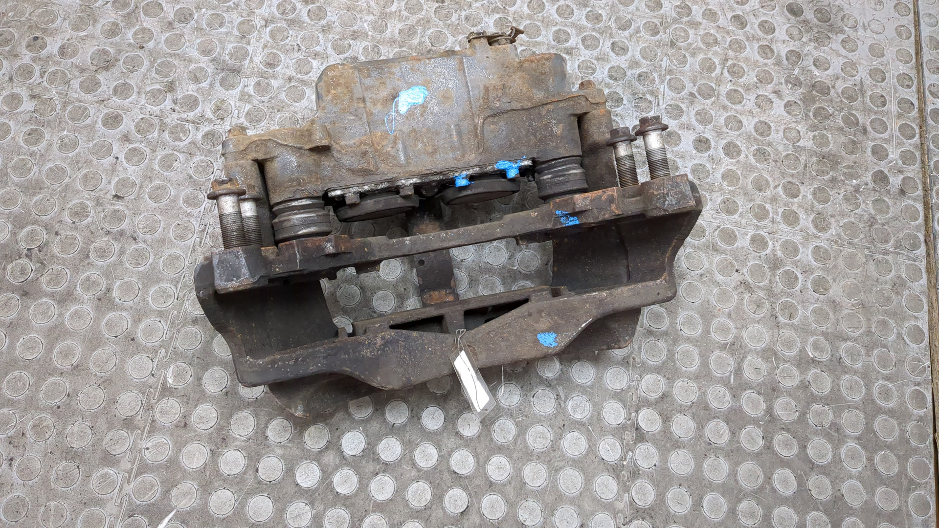 Суппорт задний правый