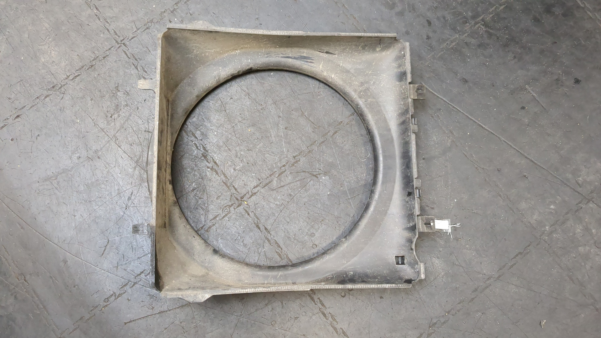 Диффузор вентилятора