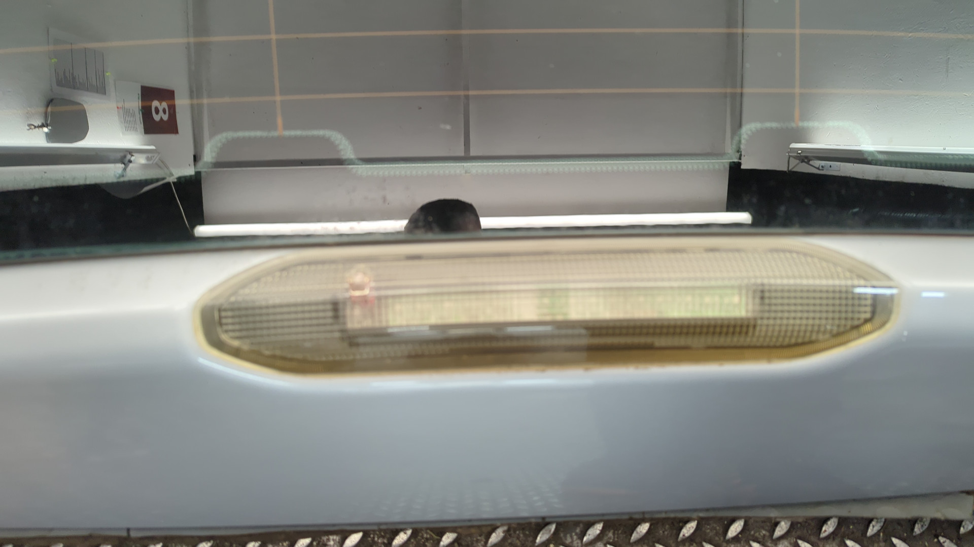 Дверь багажника