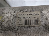 7421162608 Радиатор интеркулера Renault T 2013-2022 20571714 #2