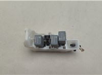  Блок реле Toyota Avensis 3 2008-2018 20571853 #2