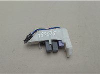  Блок реле Toyota Avensis 3 2008-2018 20572030 #1