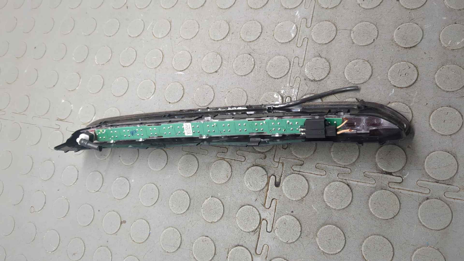 Фонарь задний (стоп сигнал)