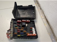 Блок предохранителей Volkswagen Passat 6 2005-2010 20573753 #1