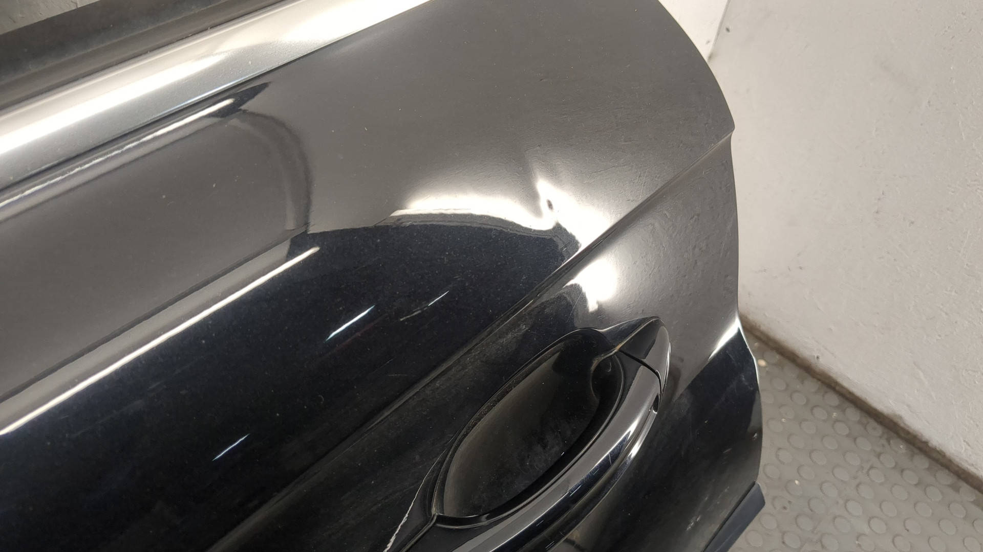 Дверь задняя левая