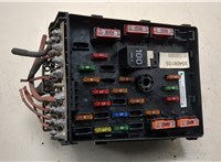 1K0937132F Блок предохранителей Volkswagen Passat 6 2005-2010 20576757 #1