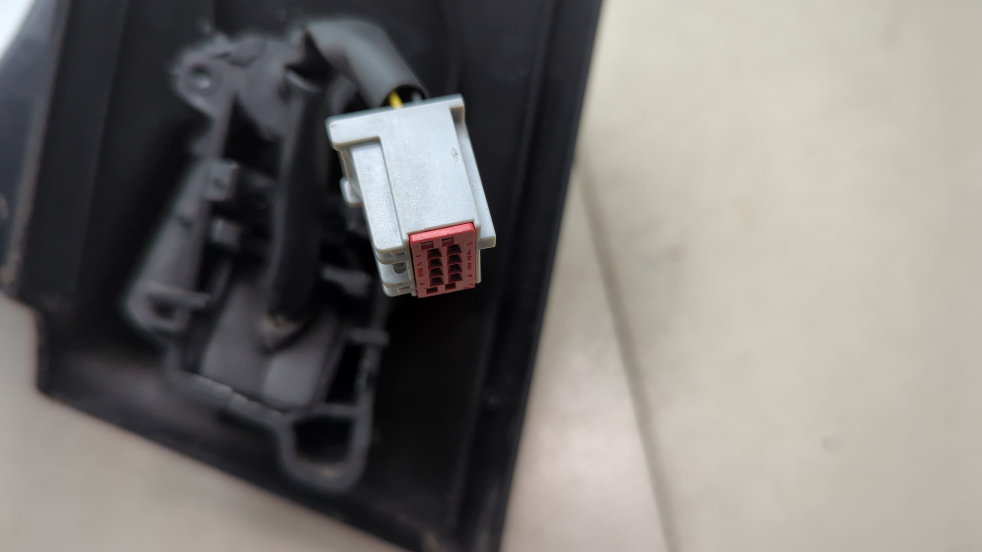 Зеркало левое электрическое