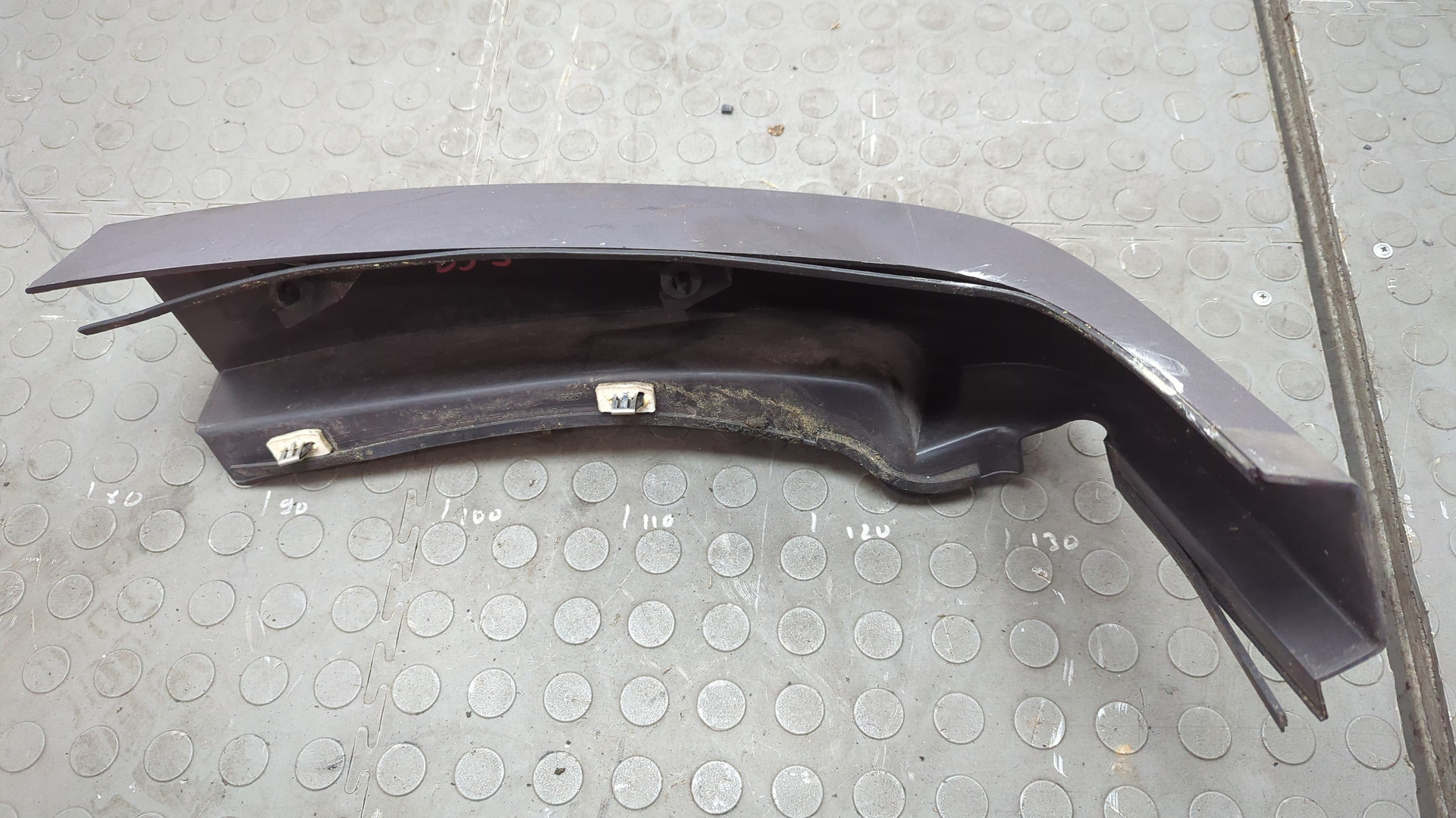 Обшивка багажника