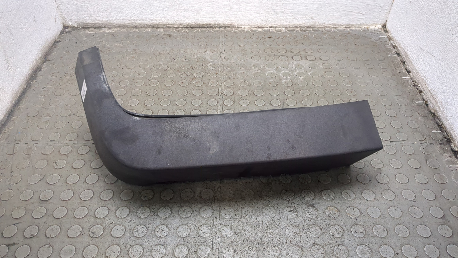 Обшивка багажника