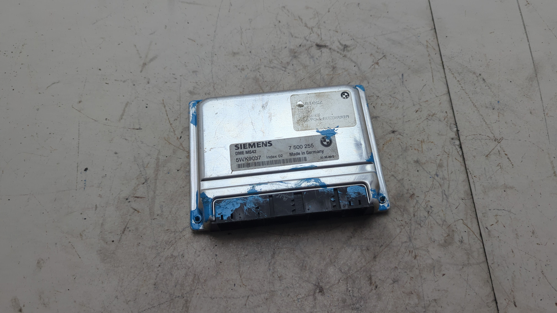 Блок управления двигателем