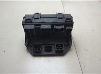 4692305AD, 68036345AA Блок предохранителей Chrysler Town-Country 2007-2010 20579019 #2