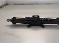  Домкрат Toyota Prius 2015-2019 20579784 #2