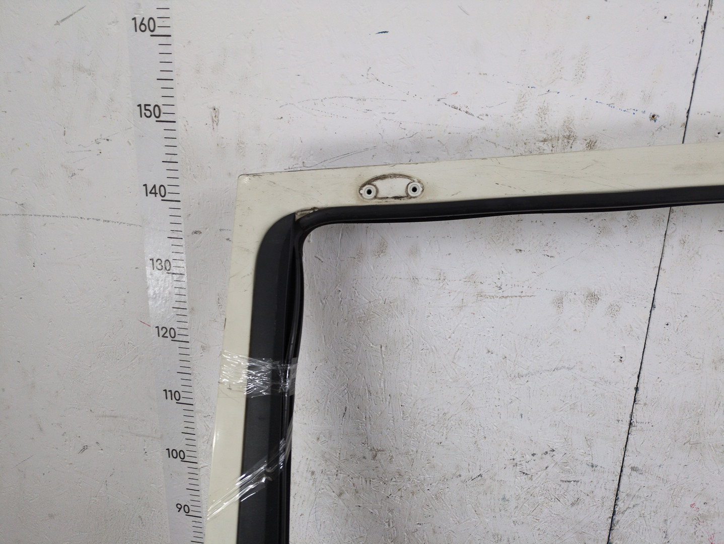 Дверь передняя левая