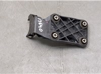 LJ9H19F669 Кронштейн компрессора кондиционера Ford Mustang Mach-E 20584602 #1
