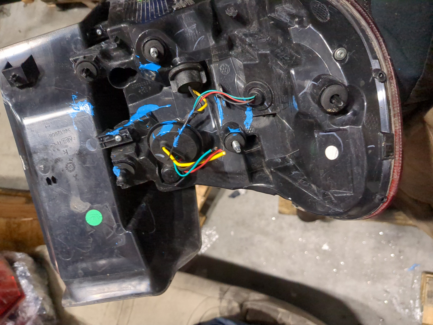 Фонарь задний правый