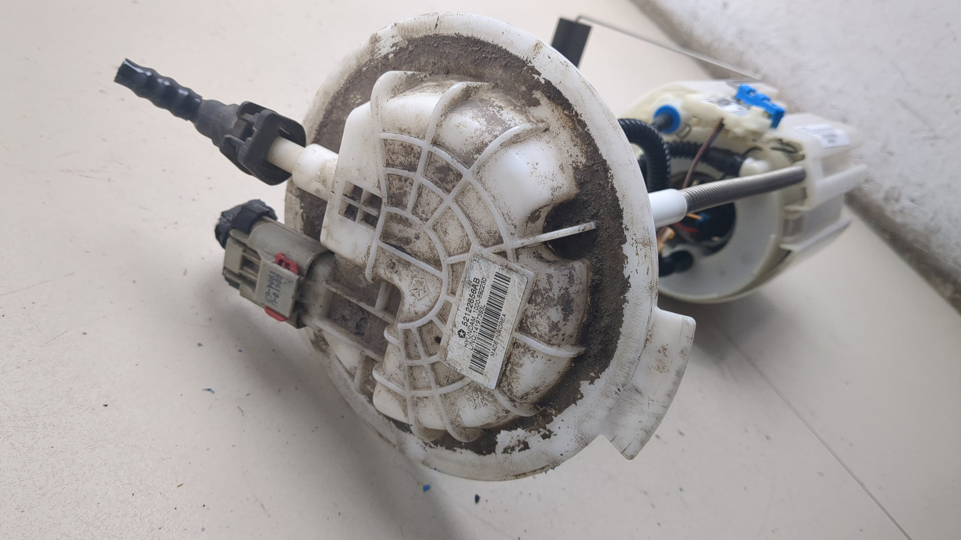 Насос топливный электрический