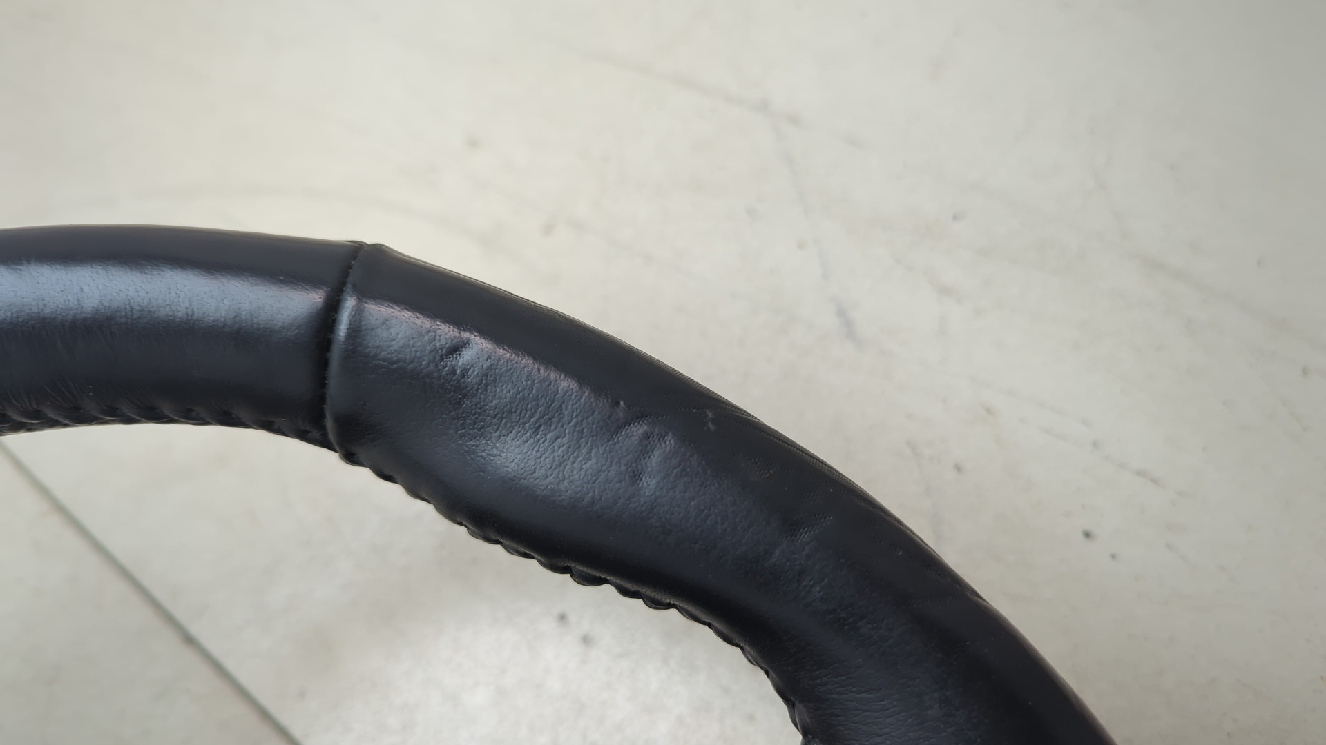 Рулевое колесо (руль)