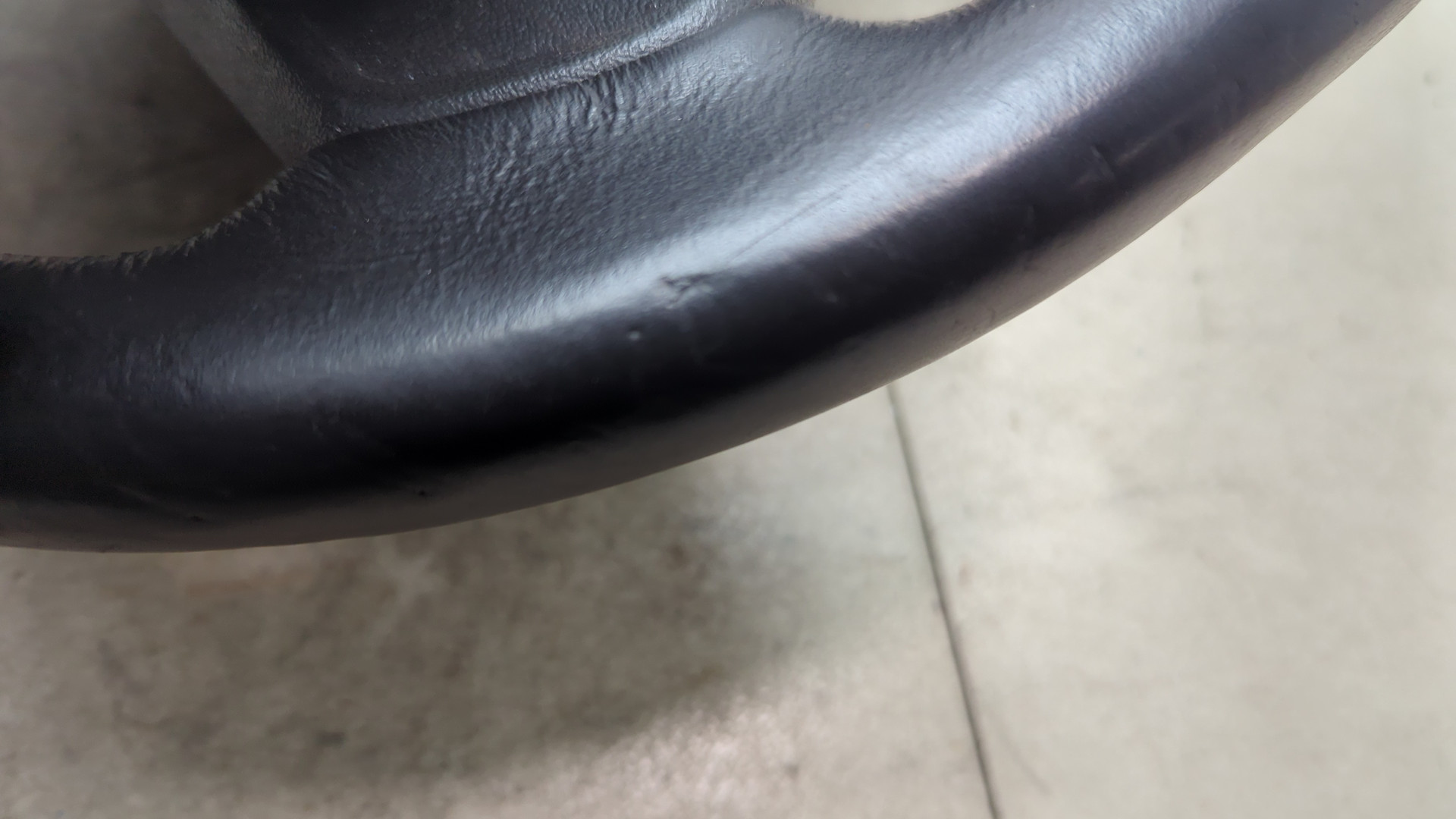 Рулевое колесо (руль)