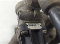  Кран управления тормозами прицепа Volvo FE 20586509 #6