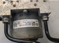  Блок АБС, насос (ABS, ESP, ASR) Volkswagen Tiguan 2016-2020 20587452 #4