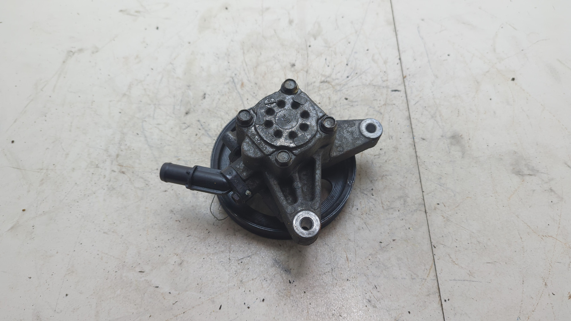 Насос ГУР (гидроусилитель руля)