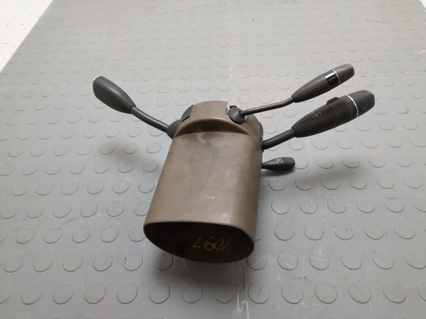 Переключатель подрулевой